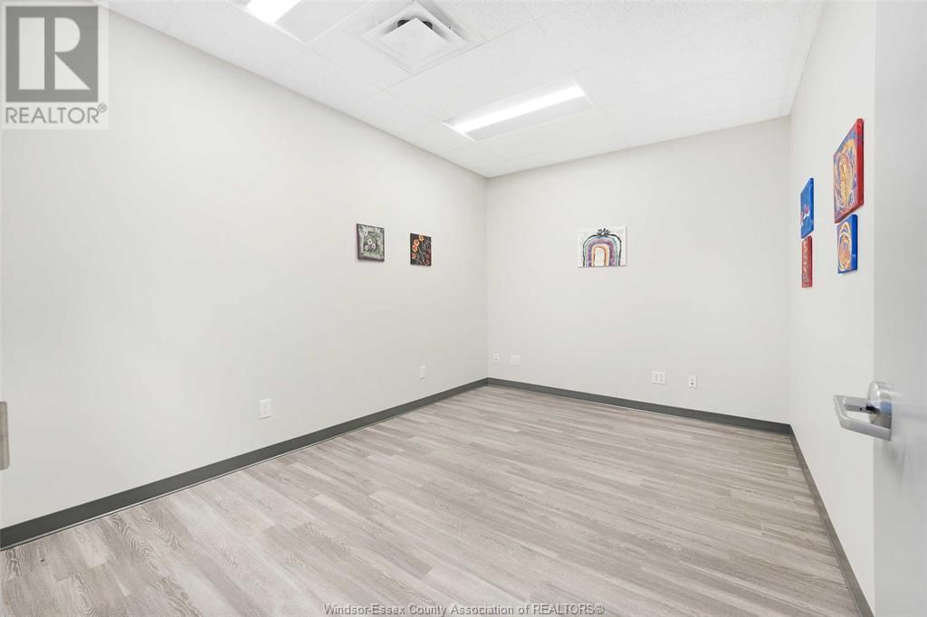 1225 MCDOUGALL Image 21