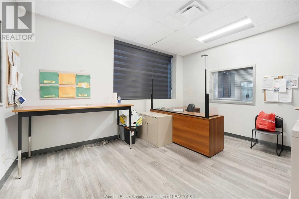 1225 MCDOUGALL Image 23