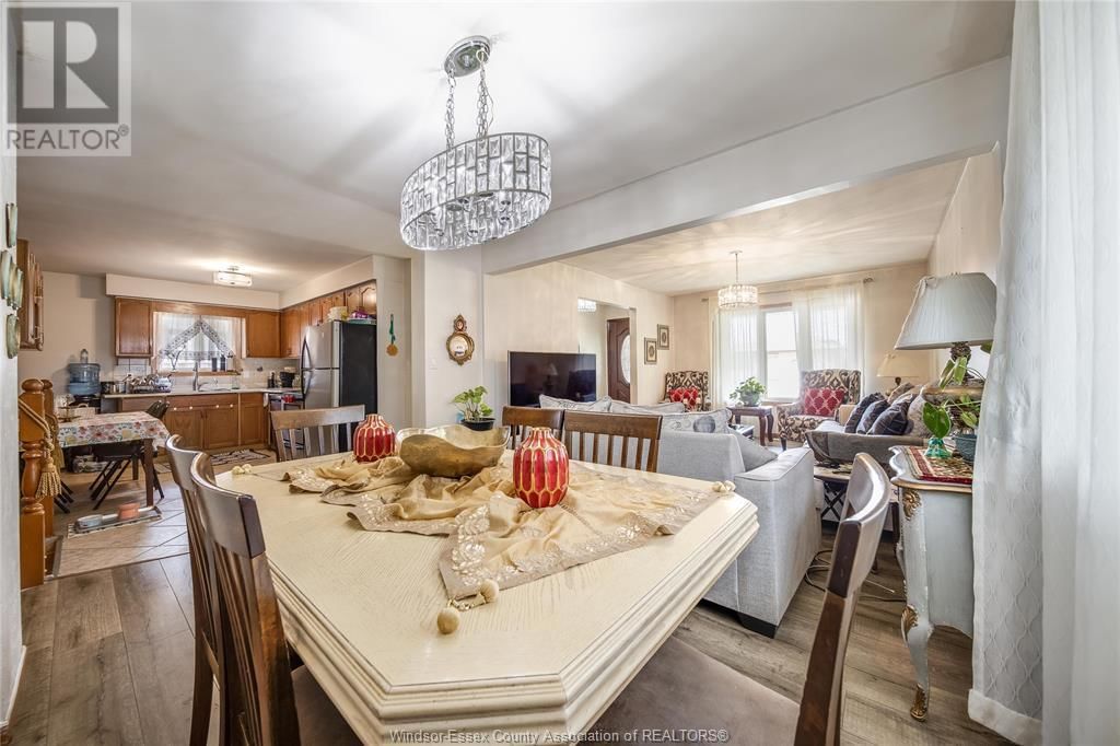 1063 BROOKVIEW Image 11