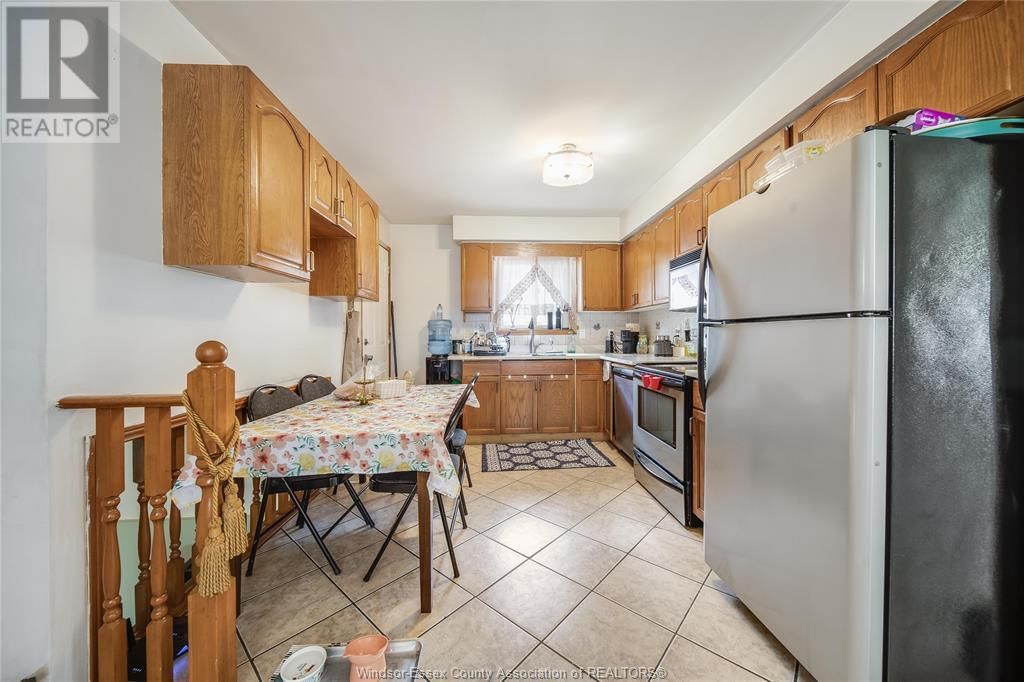 1063 BROOKVIEW Image 12
