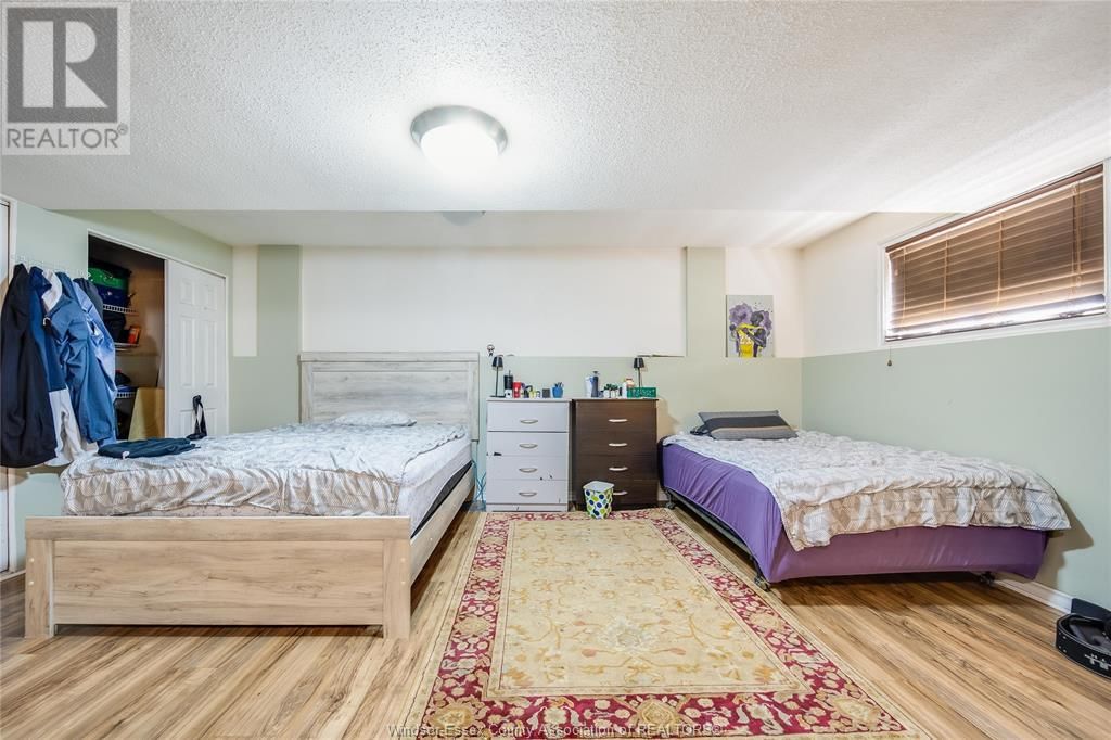 1063 BROOKVIEW Image 27