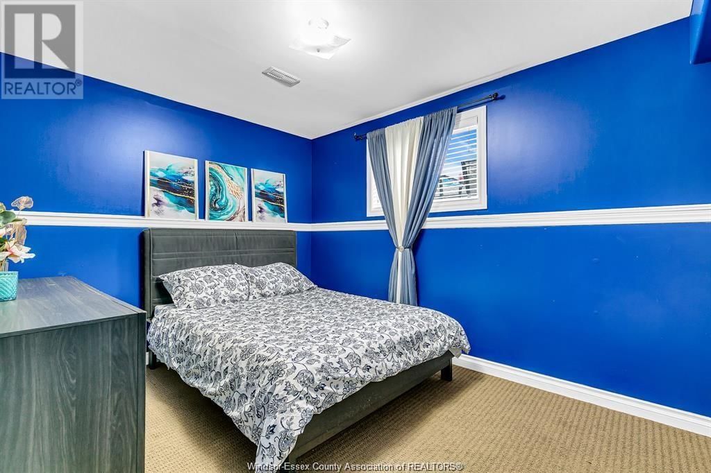 3858 ACORN COURT Image 23