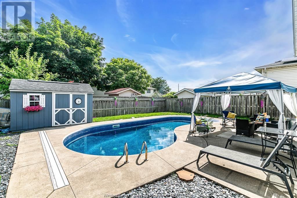 3858 ACORN COURT Image 30