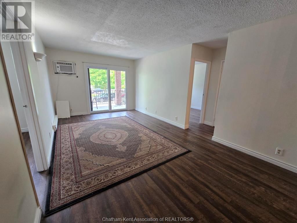 B203 - 12 MONTGOMERY DRIVE Image 8