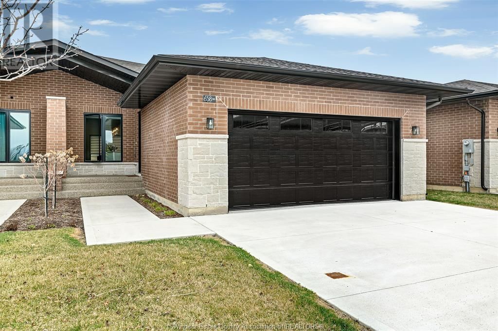658 LILY MAC BOULEVARD Image 1