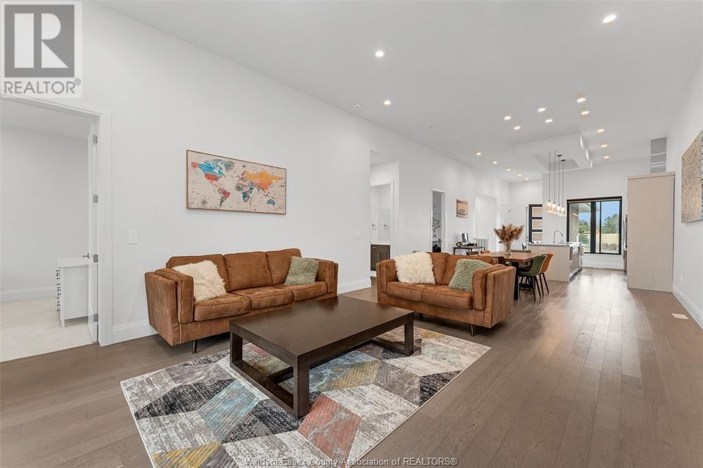 658 LILY MAC BOULEVARD Image 13