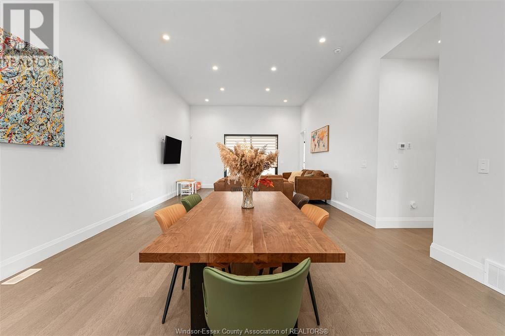 658 LILY MAC BOULEVARD Image 18
