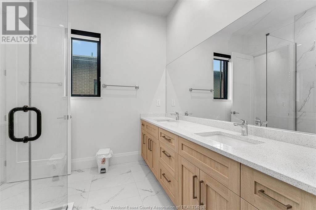 658 LILY MAC BOULEVARD Image 26