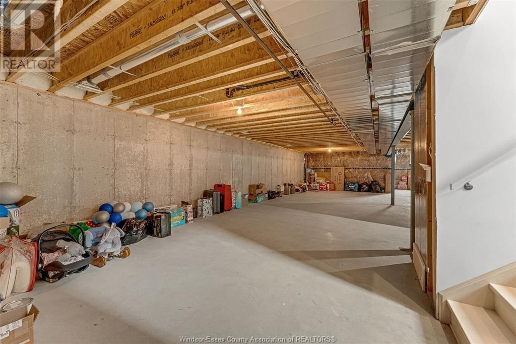 658 LILY MAC BOULEVARD Image 32