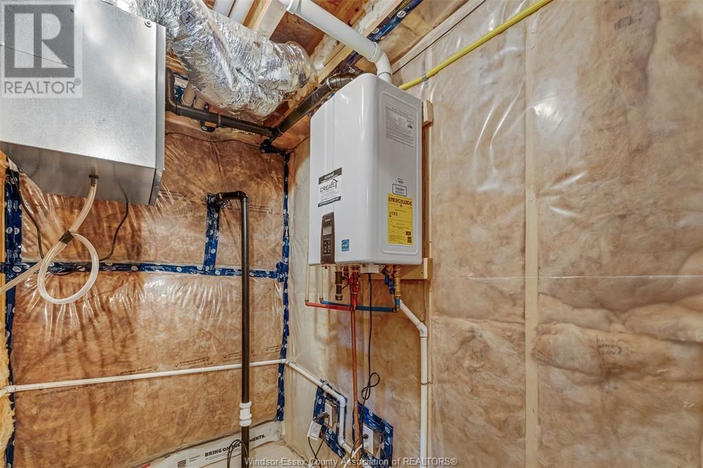 658 LILY MAC BOULEVARD Image 36
