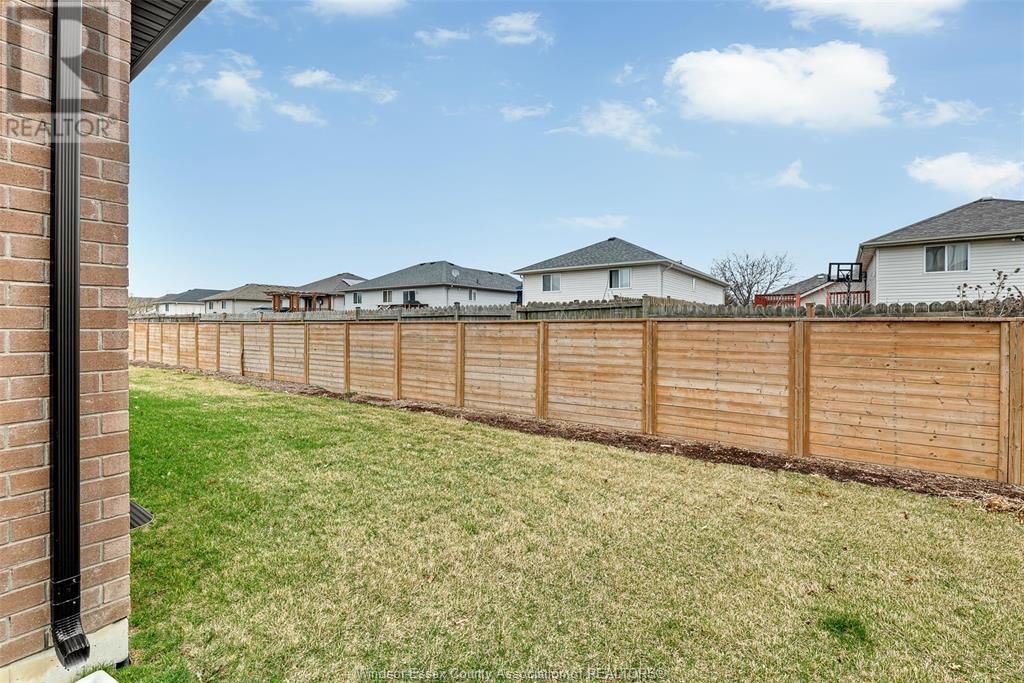 658 LILY MAC BOULEVARD Image 6