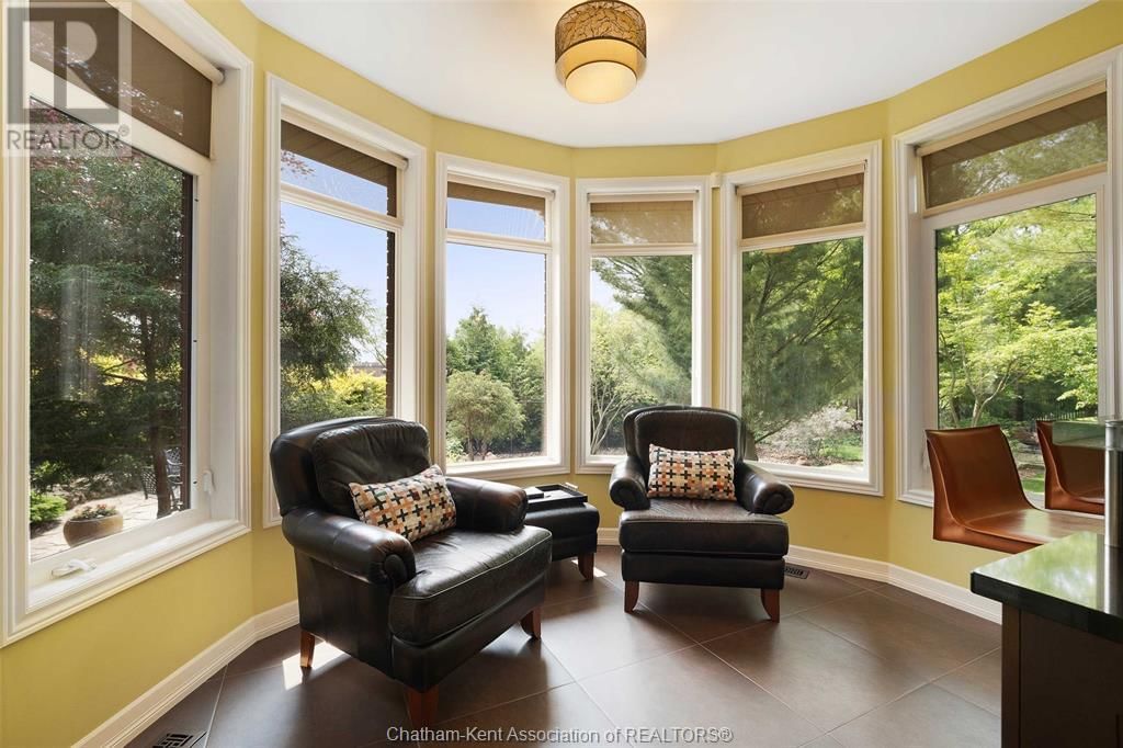 50 ST ANDREWS PLACE Image 18