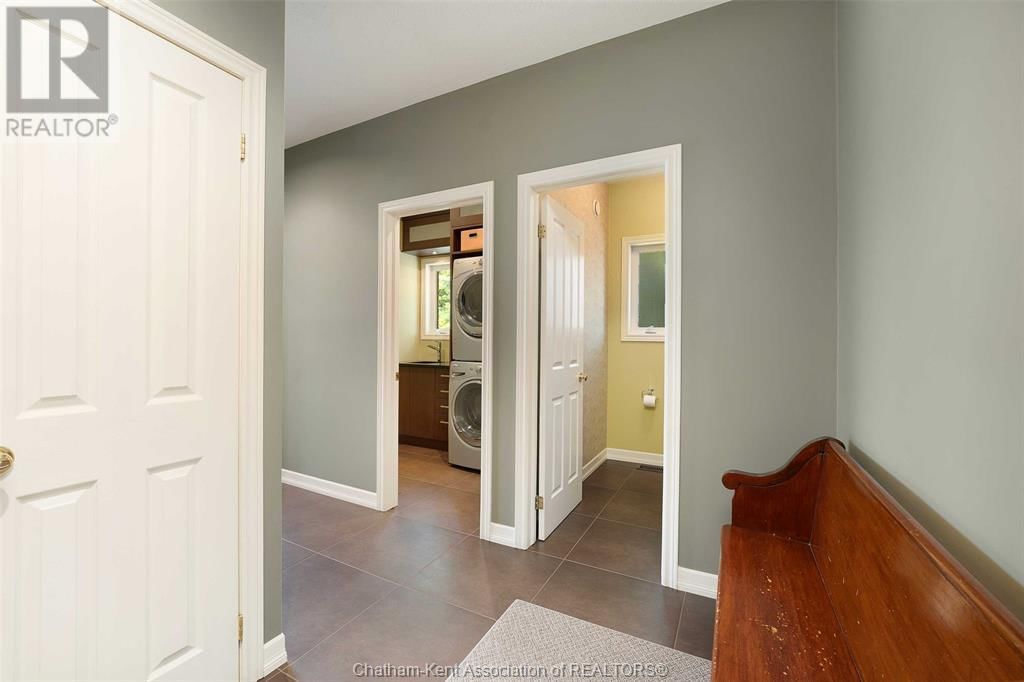 50 ST ANDREWS PLACE Image 19