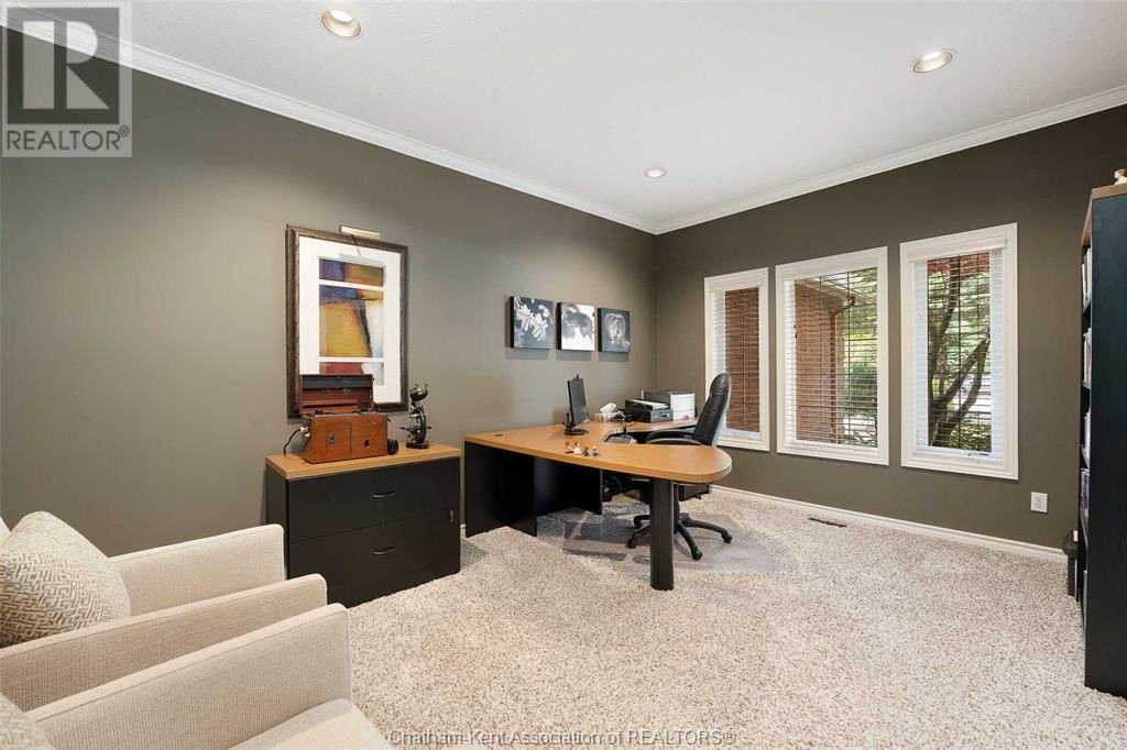 50 ST ANDREWS PLACE Image 26