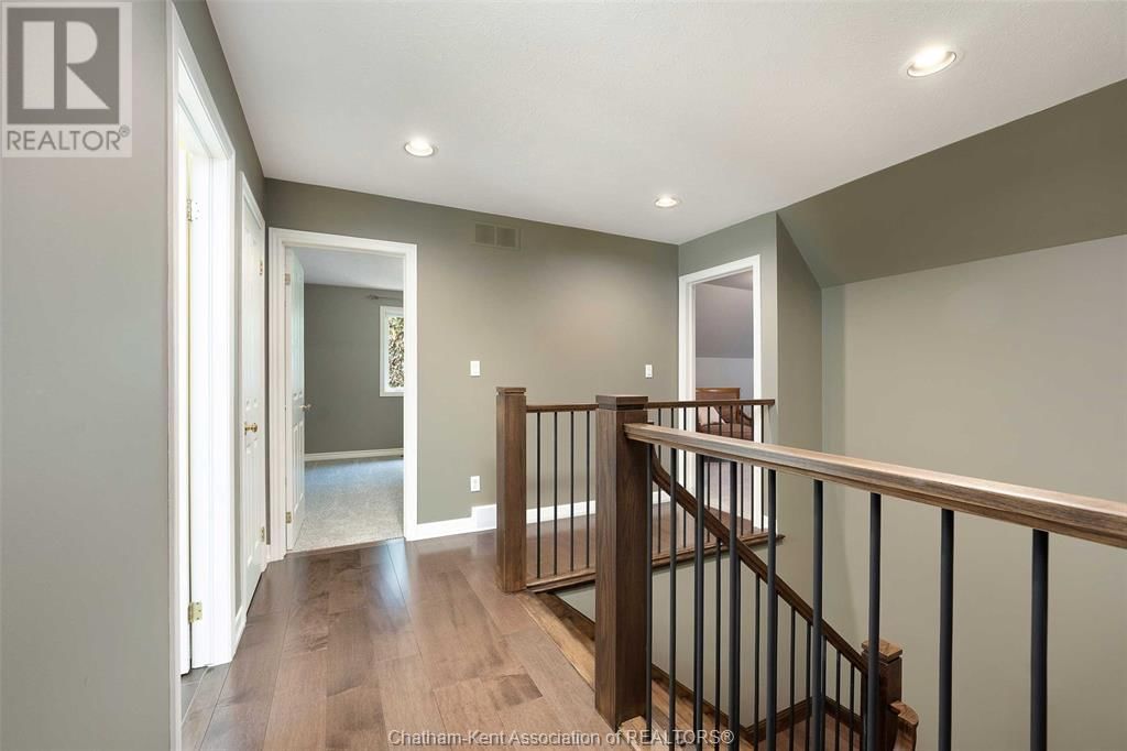 50 ST ANDREWS PLACE Image 27