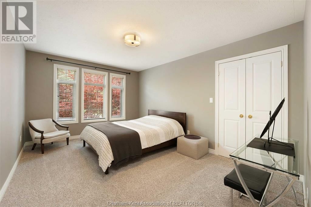 50 ST ANDREWS PLACE Image 28