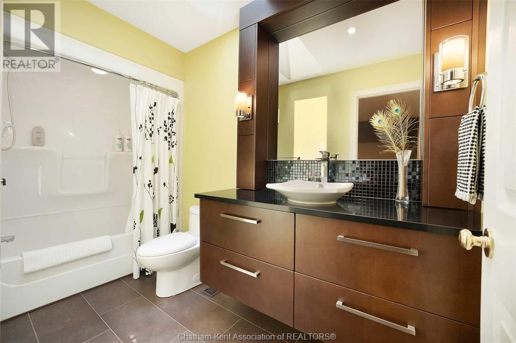 50 ST ANDREWS PLACE Image 29
