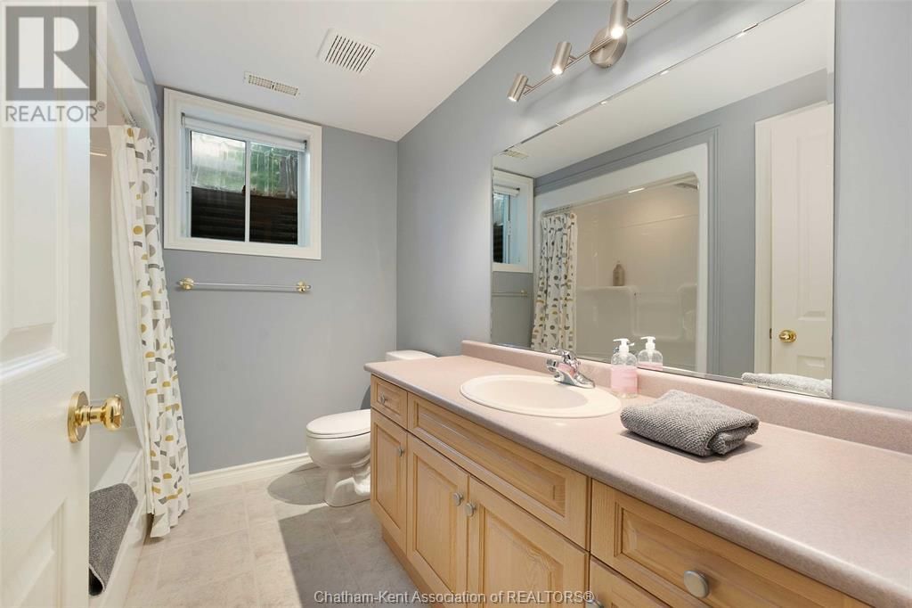 50 ST ANDREWS PLACE Image 37