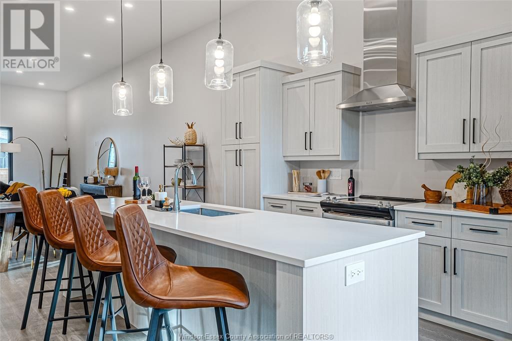 664 LILY MAC BOULEVARD Image 11