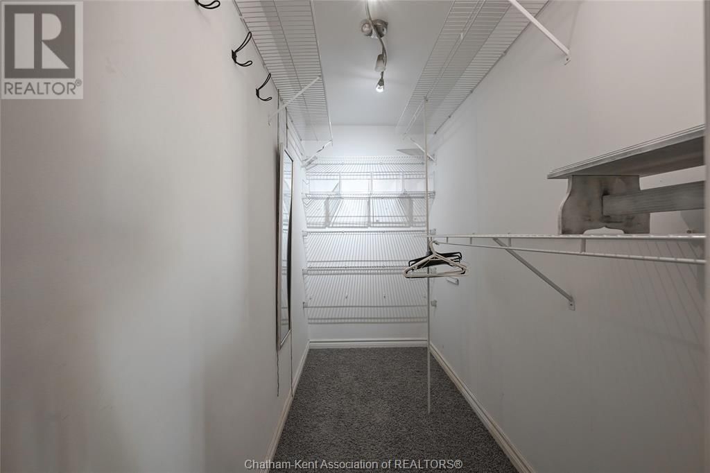 6233 EIGHTH LINE Image 19