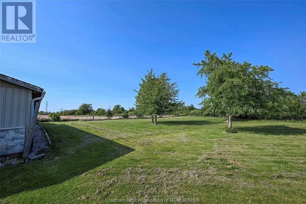 6233 EIGHTH LINE Image 34