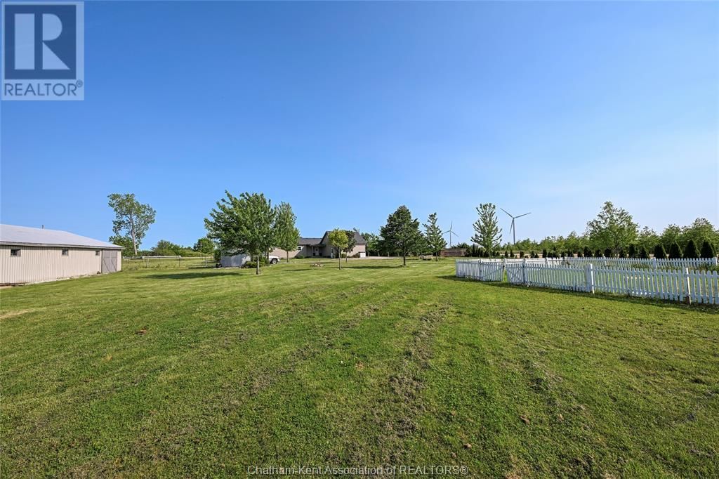 6233 EIGHTH LINE Image 35