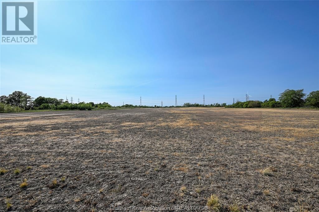 6233 EIGHTH LINE Image 36