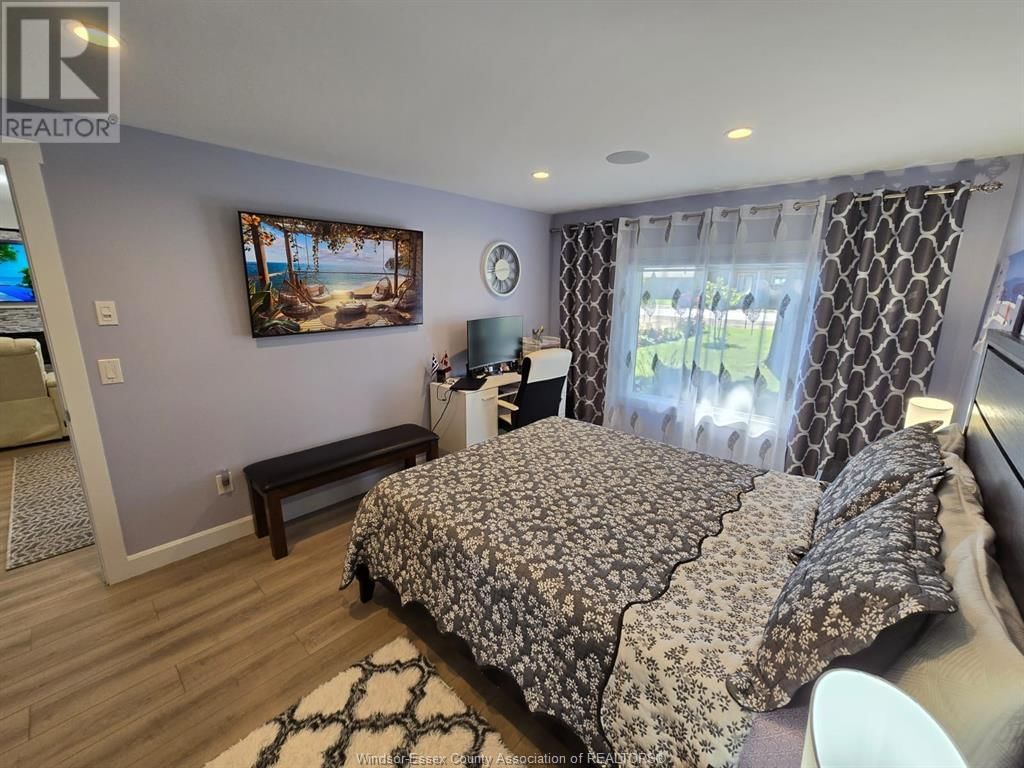 643 POINT PELEE DRIVE Image 18