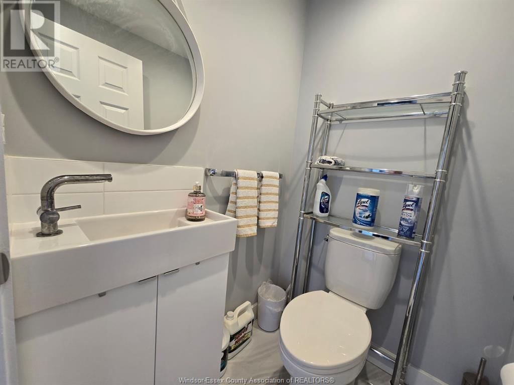 643 POINT PELEE DRIVE Image 23