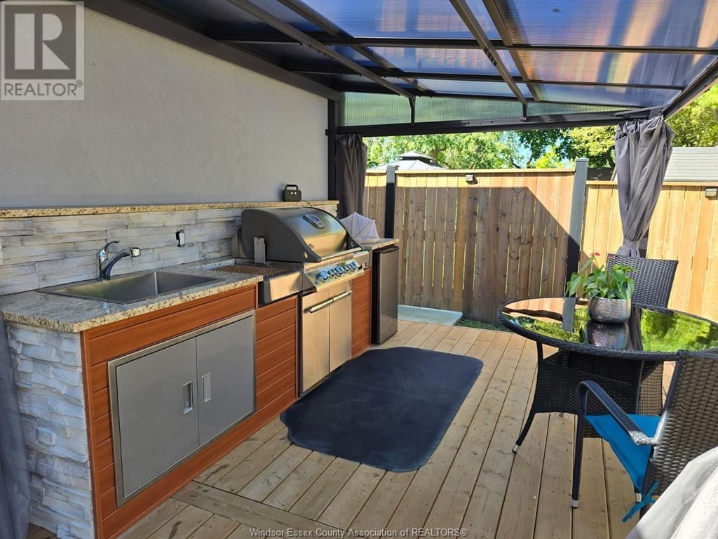 643 POINT PELEE DRIVE Image 26