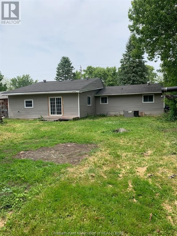 5033 DUFFERIN AVENUE Image 2