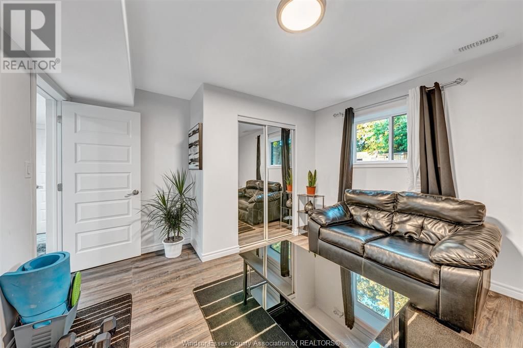 5526 NOSTADT CRESCENT Image 26