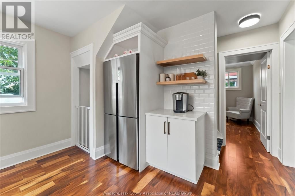 2163 GLADSTONE AVENUE Image 15