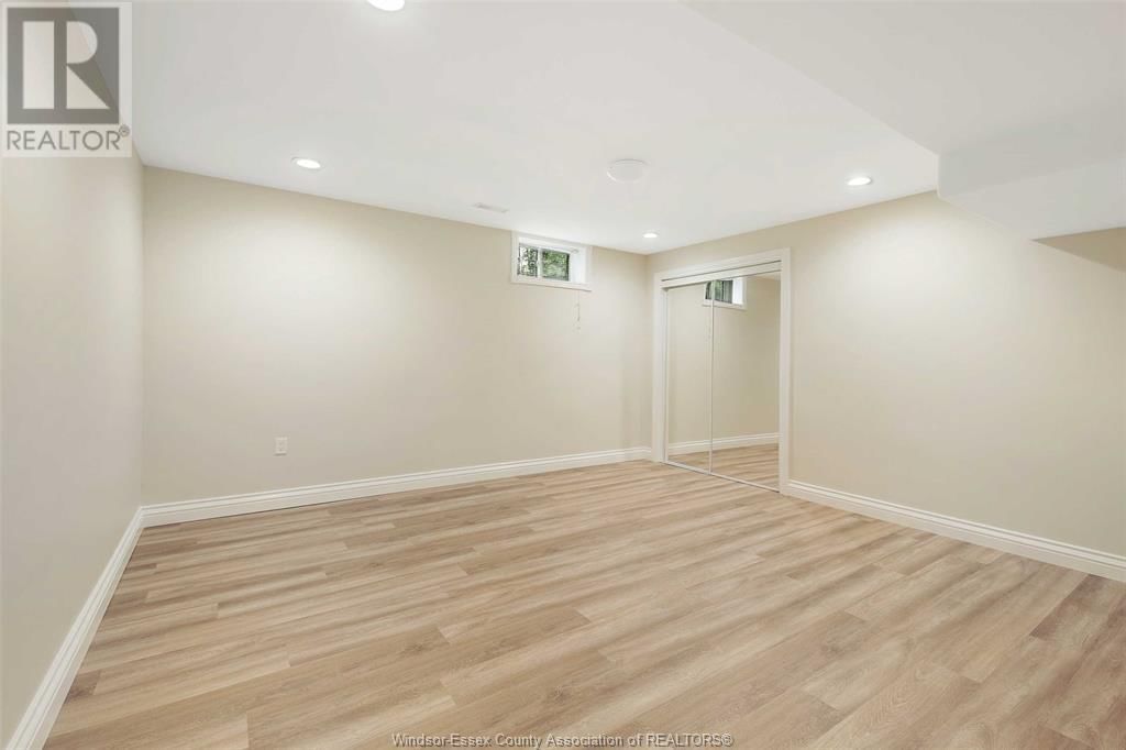 2865 TRAFALGAR COURT Image 46