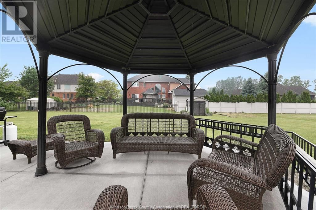 2865 TRAFALGAR COURT Image 48