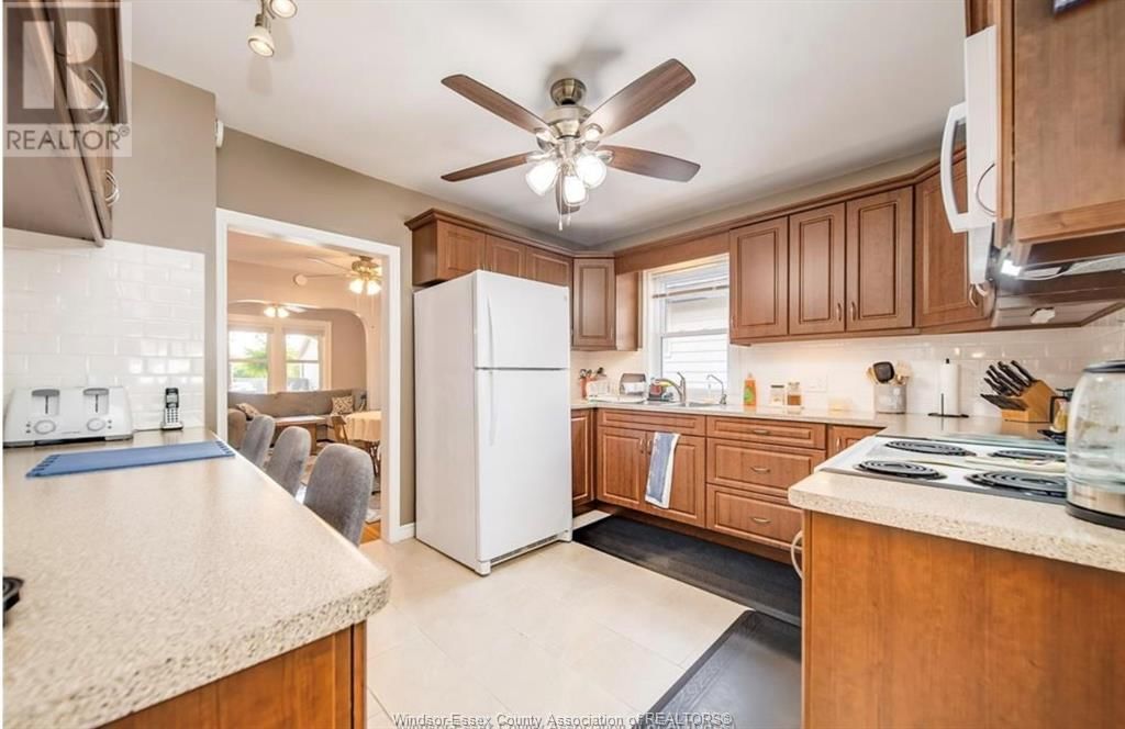 1197 MCKAY AVENUE Image 14