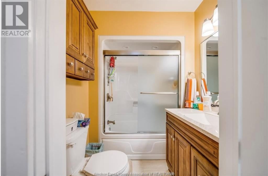 1197 MCKAY AVENUE Image 16