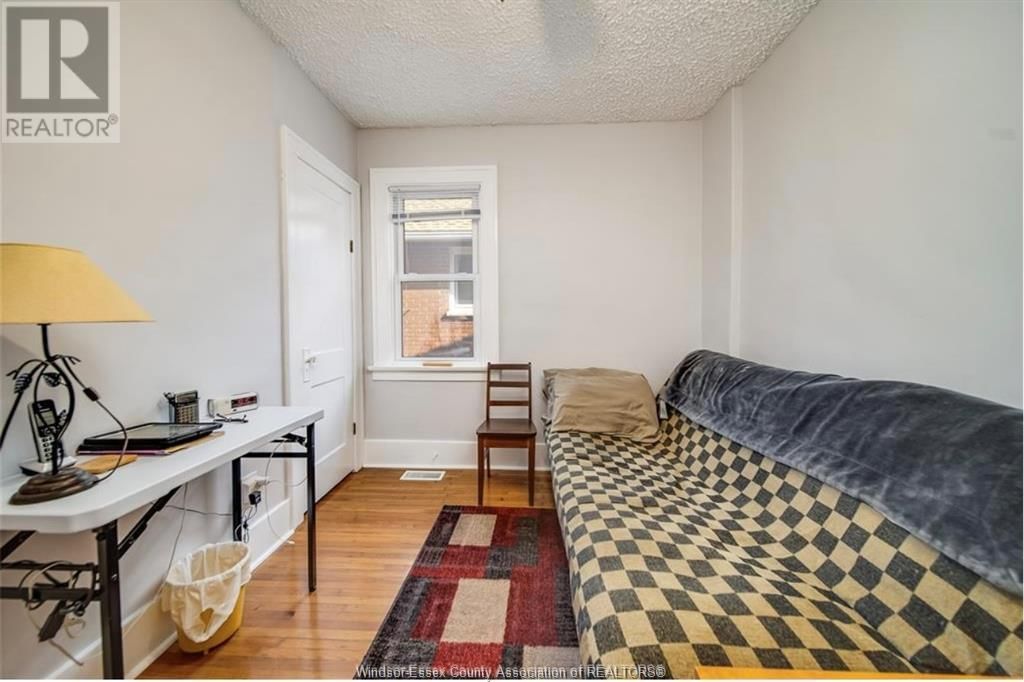 1197 MCKAY AVENUE Image 18