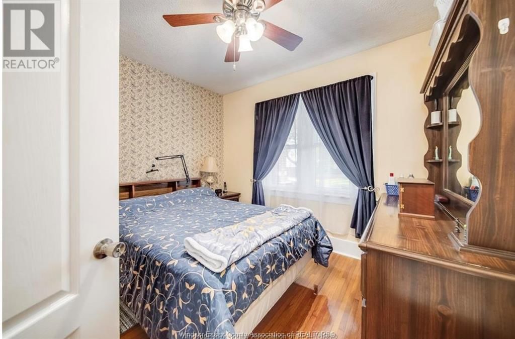 1197 MCKAY AVENUE Image 19