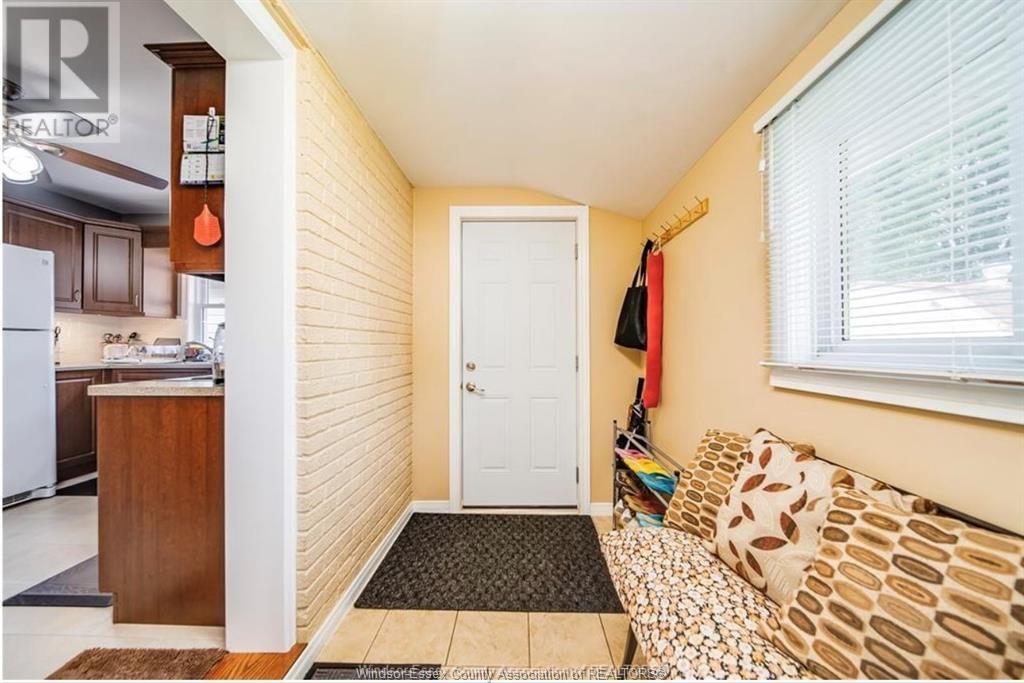 1197 MCKAY AVENUE Image 21