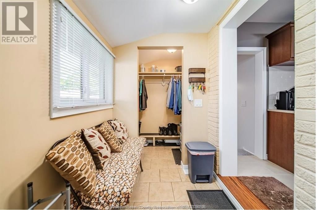 1197 MCKAY AVENUE Image 22