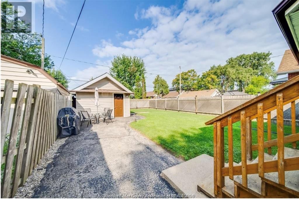 1197 MCKAY AVENUE Image 29