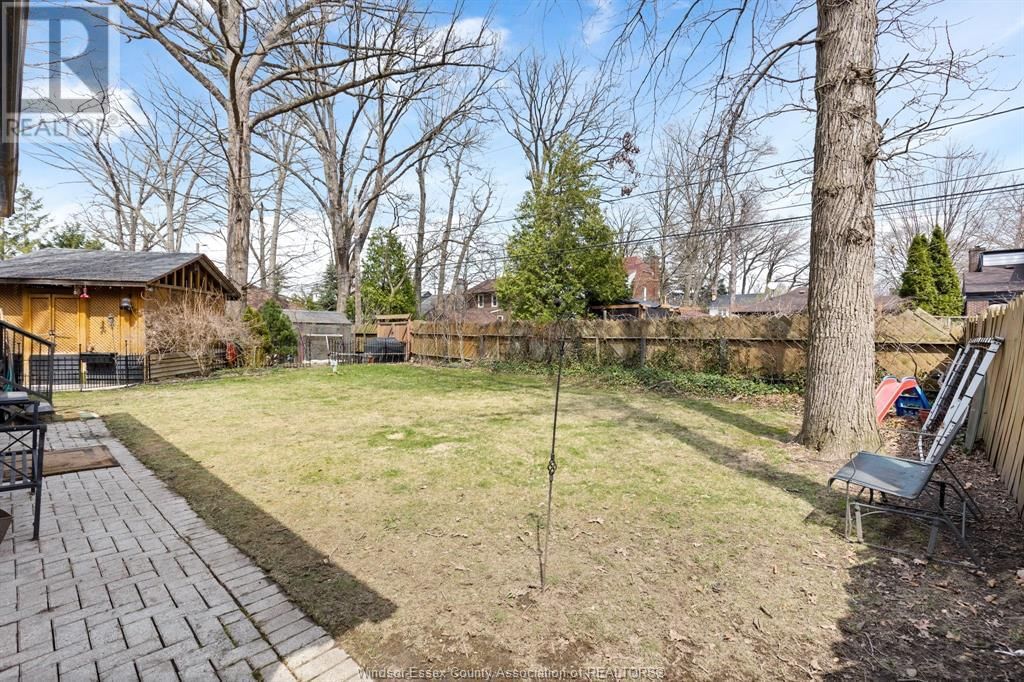 2464 GLADSTONE Image 14