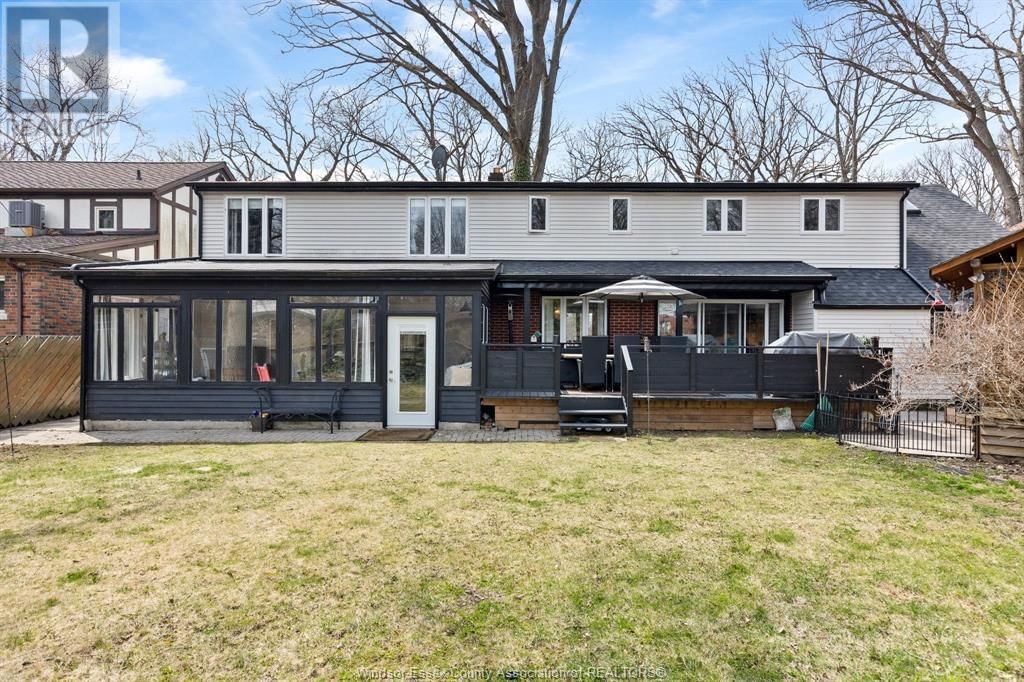 2464 GLADSTONE Image 16