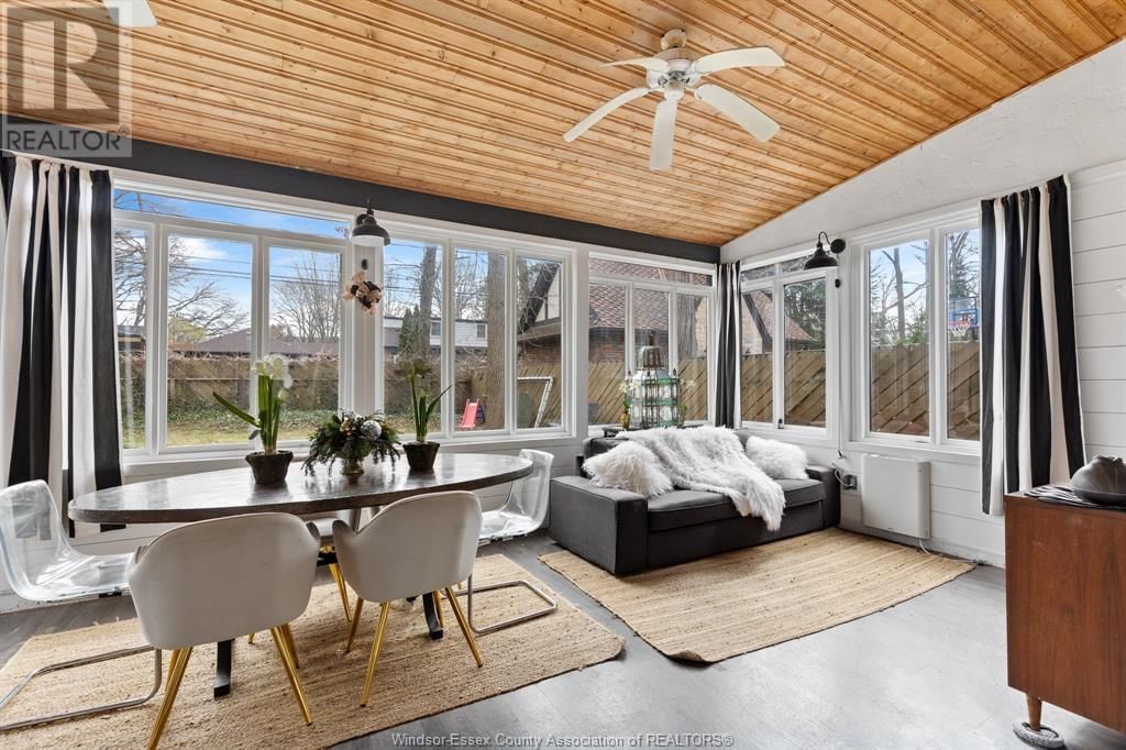 2464 GLADSTONE Image 30