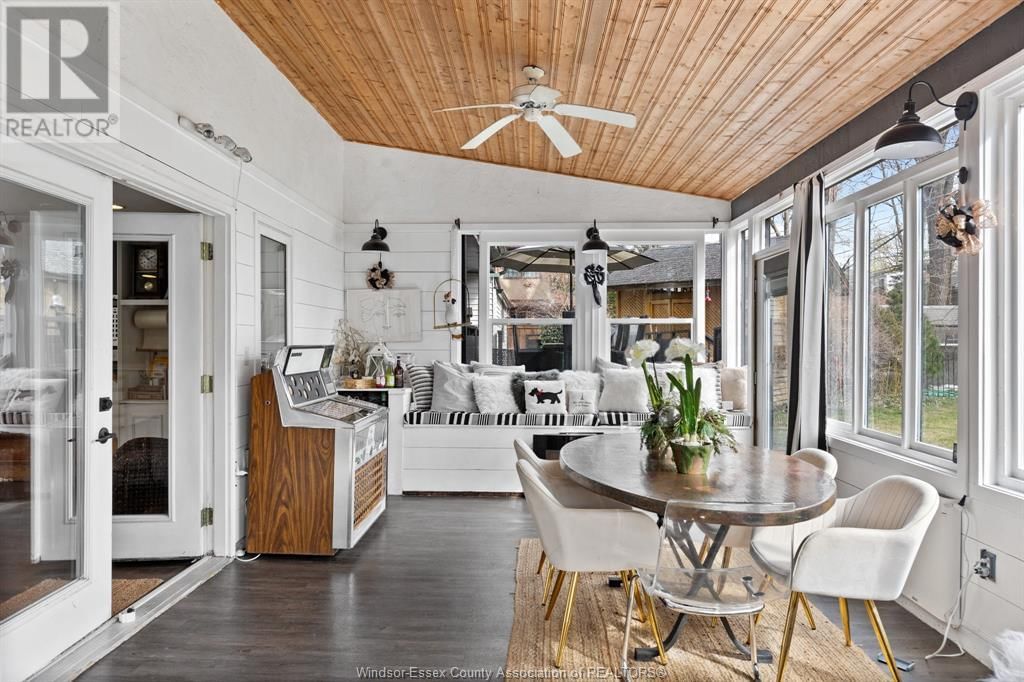 2464 GLADSTONE Image 31