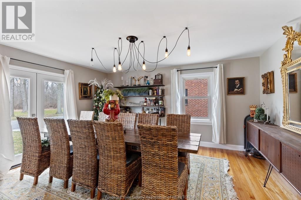 2464 GLADSTONE Image 32