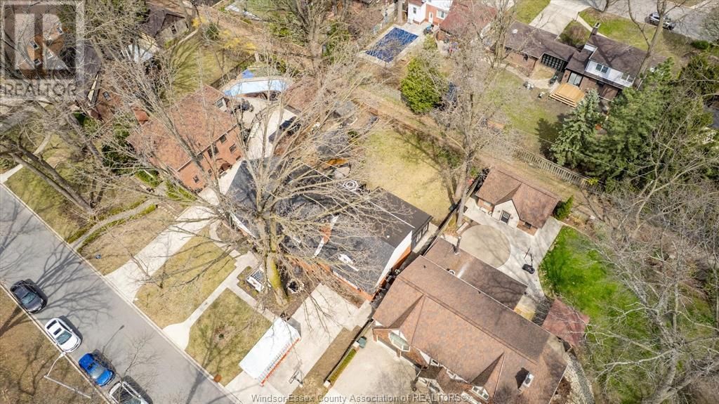 2464 GLADSTONE Image 5