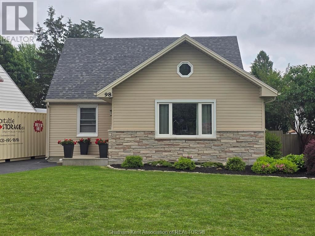 98 SUNNYSIDE AVENUE Image 2