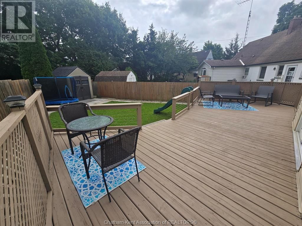 98 SUNNYSIDE AVENUE Image 34